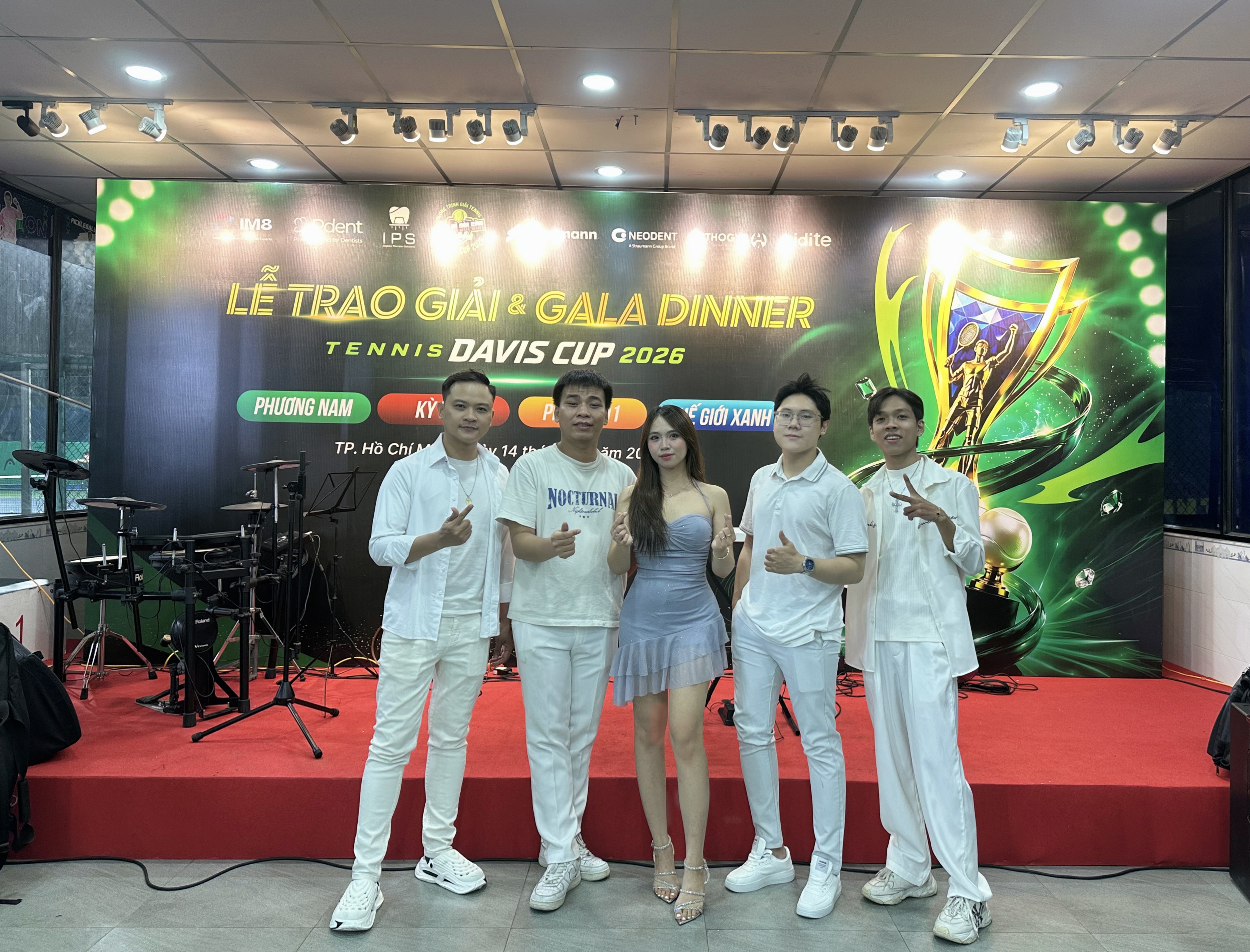 Phượng Vĩ